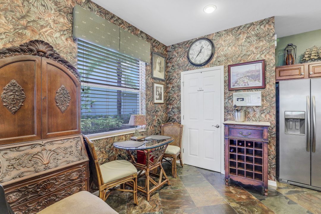 15628 Marcello Cir, Naples, FL 34110