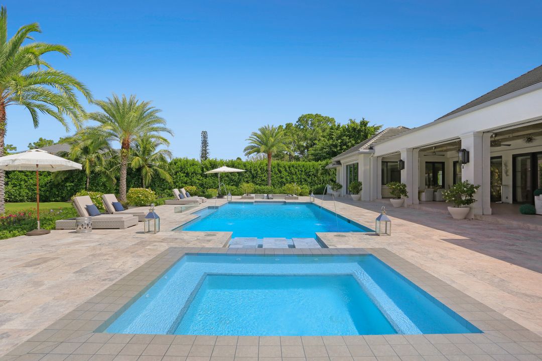 705 Myrtle Rd, Naples, FL 34108