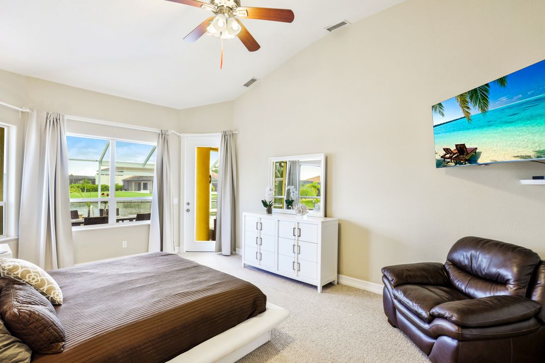 4102 SW 27th Ave, Cape Coral, FL 33914