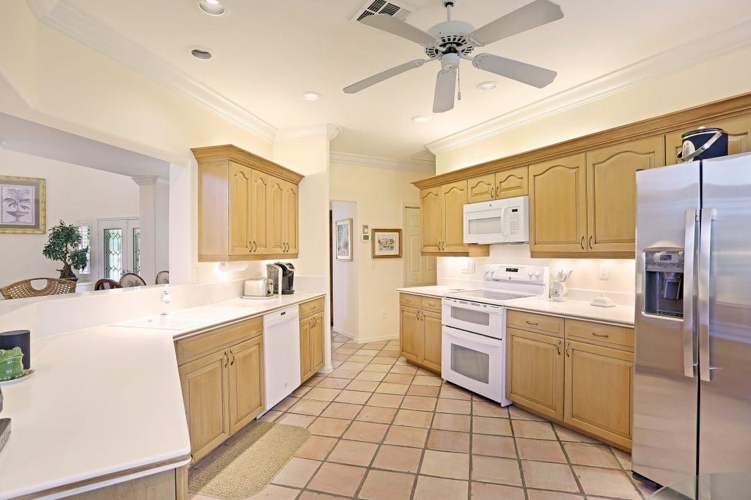 3296 Montara Dr, Bonita Springs, FL 34134