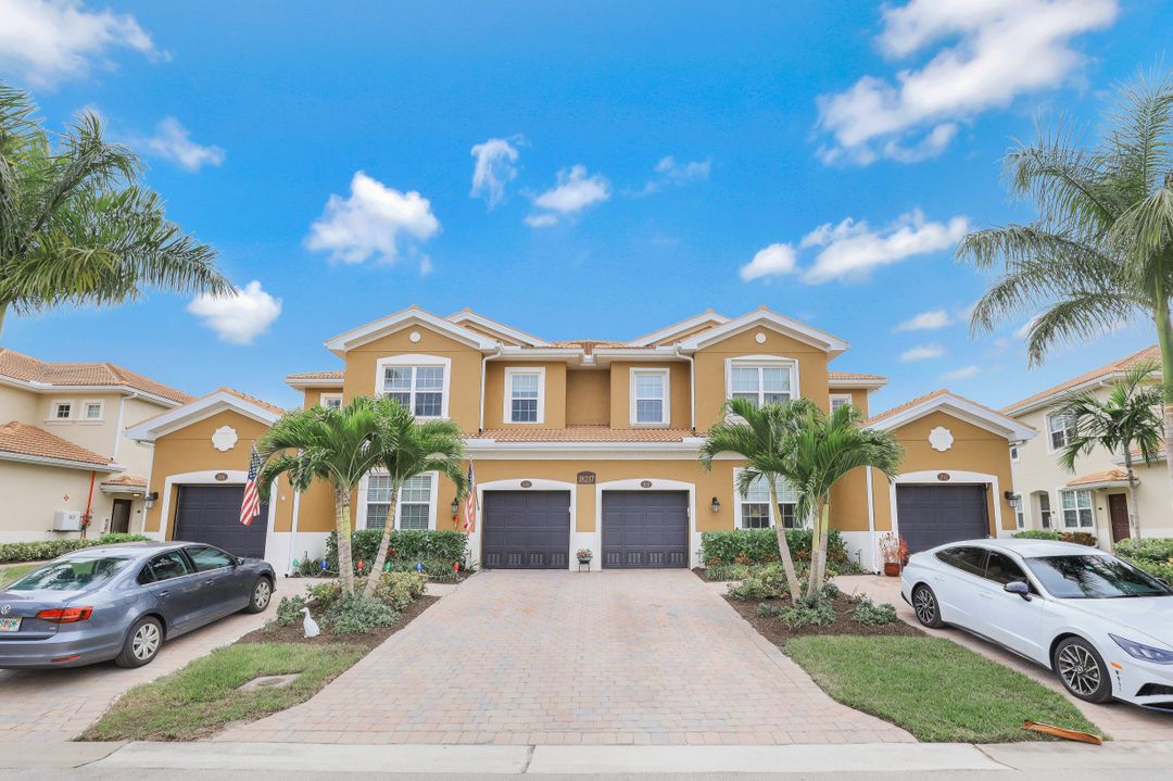 18217 Creekside Preserve Loop, Fort Myers, FL 33908