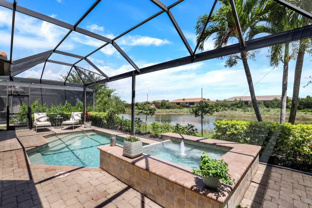 8701 Cavano St, Naples, FL 34119