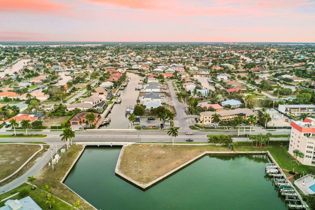 328 N Collier Blvd, Marco Island, FL 34145