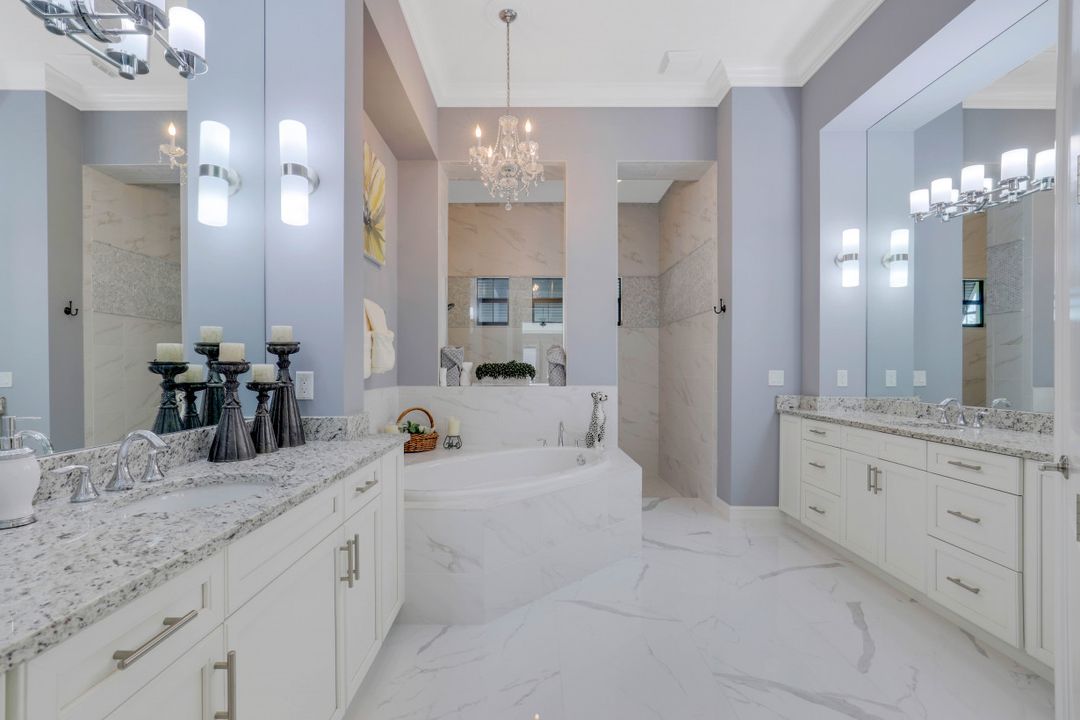 9559 Via Lago Way, Fort Myers, FL 33912