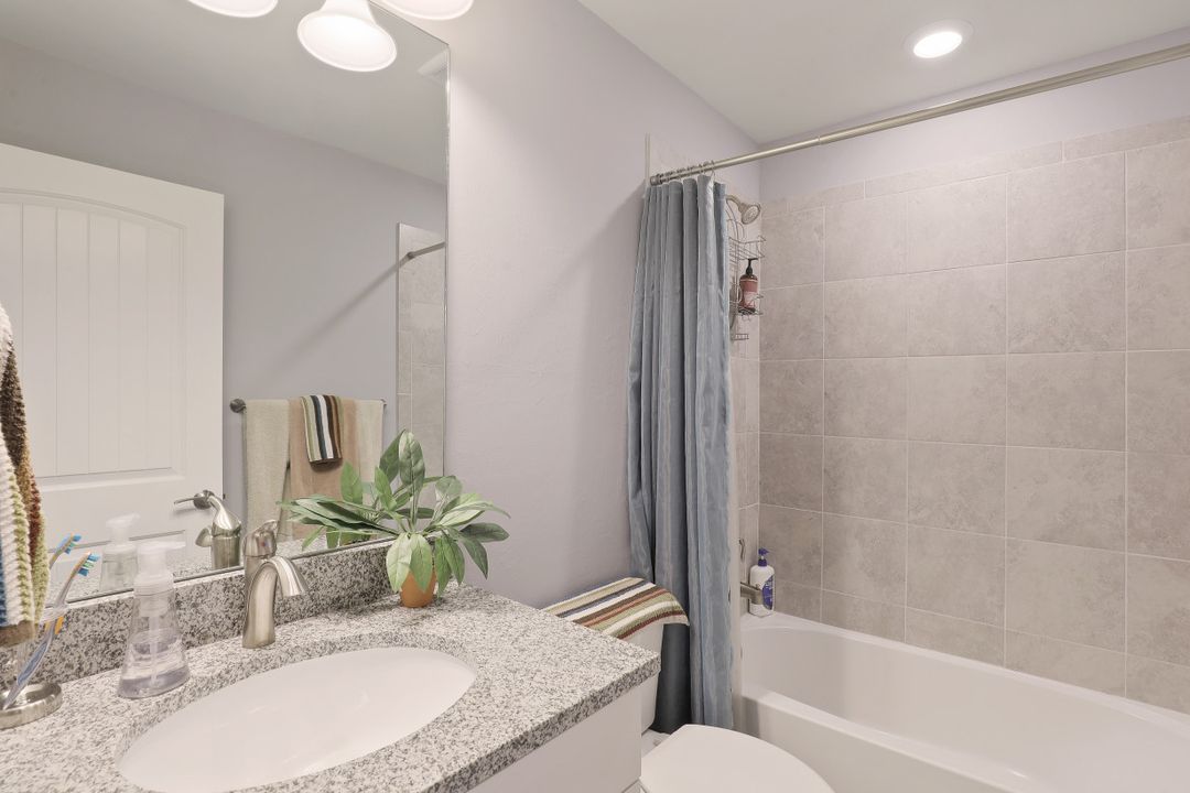 17140 Anesbury Pl, Fort Myers, FL 33967