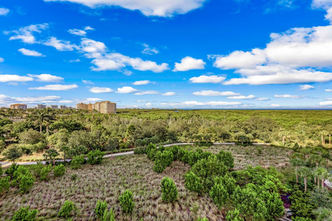 13915 Old Coast Rd #606, Naples, FL 34110