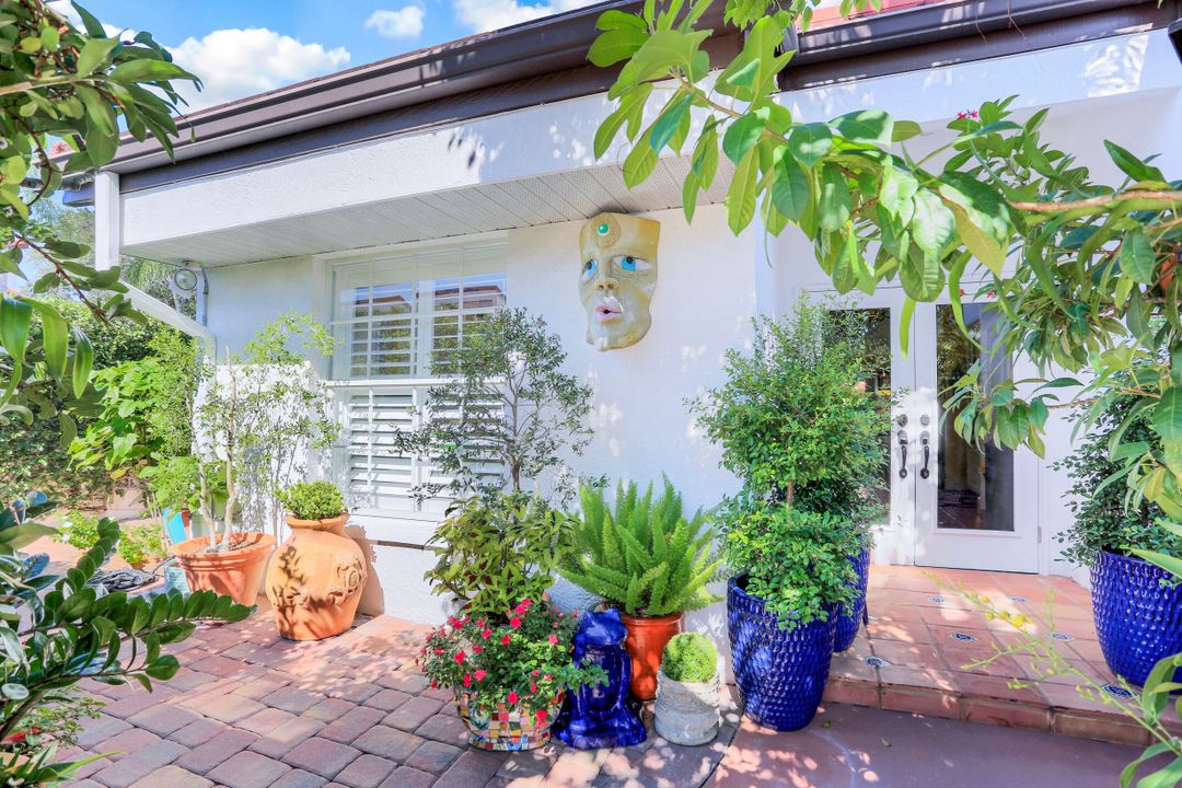 5502 Harbour Castle Dr, Fort Myers, FL 33907