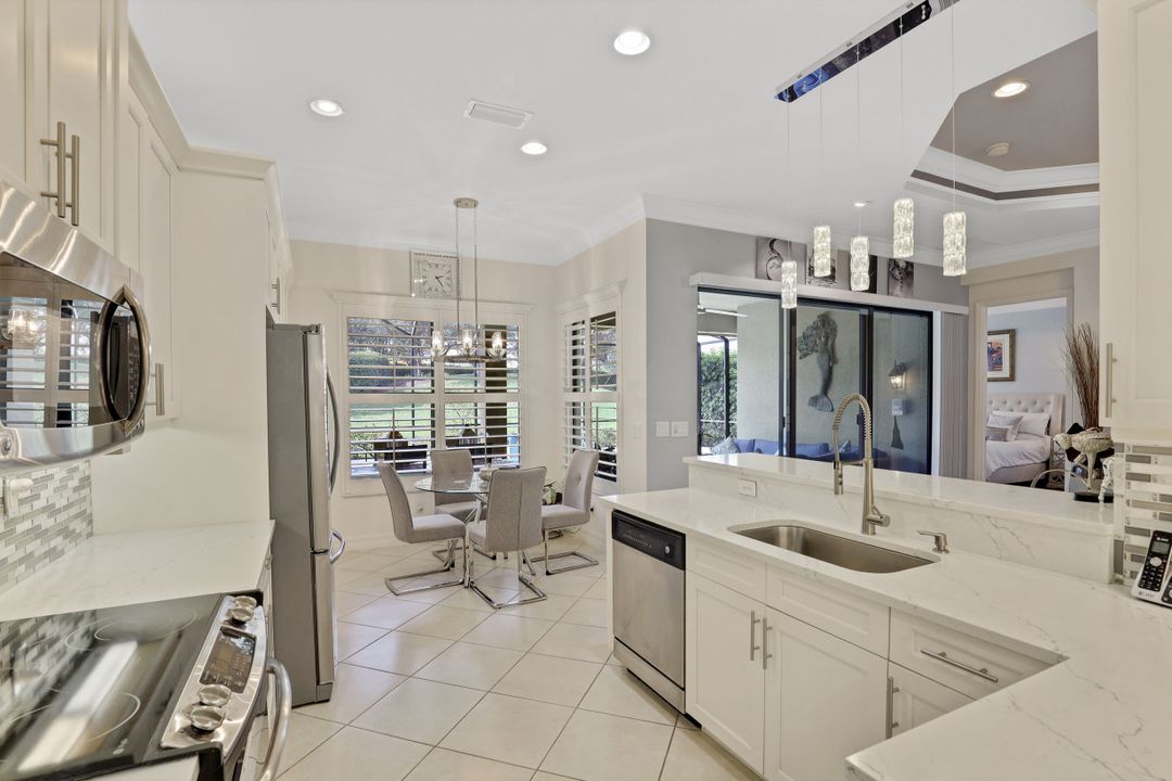 3731 Madeira Ct, Naples, FL 34119