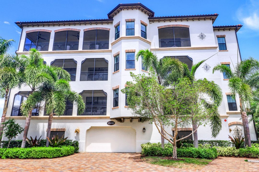 16449 Carrara Way #15-201, Naples, FL 34110