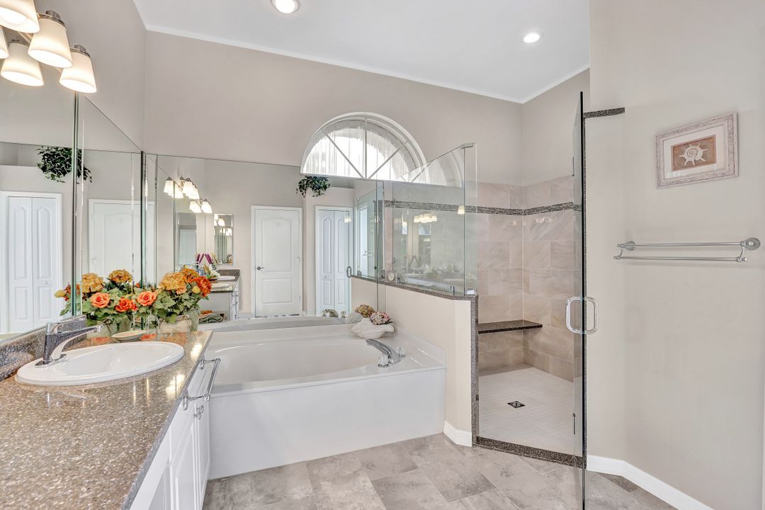 8939 Lely Island Cir, Naples, FL 34113