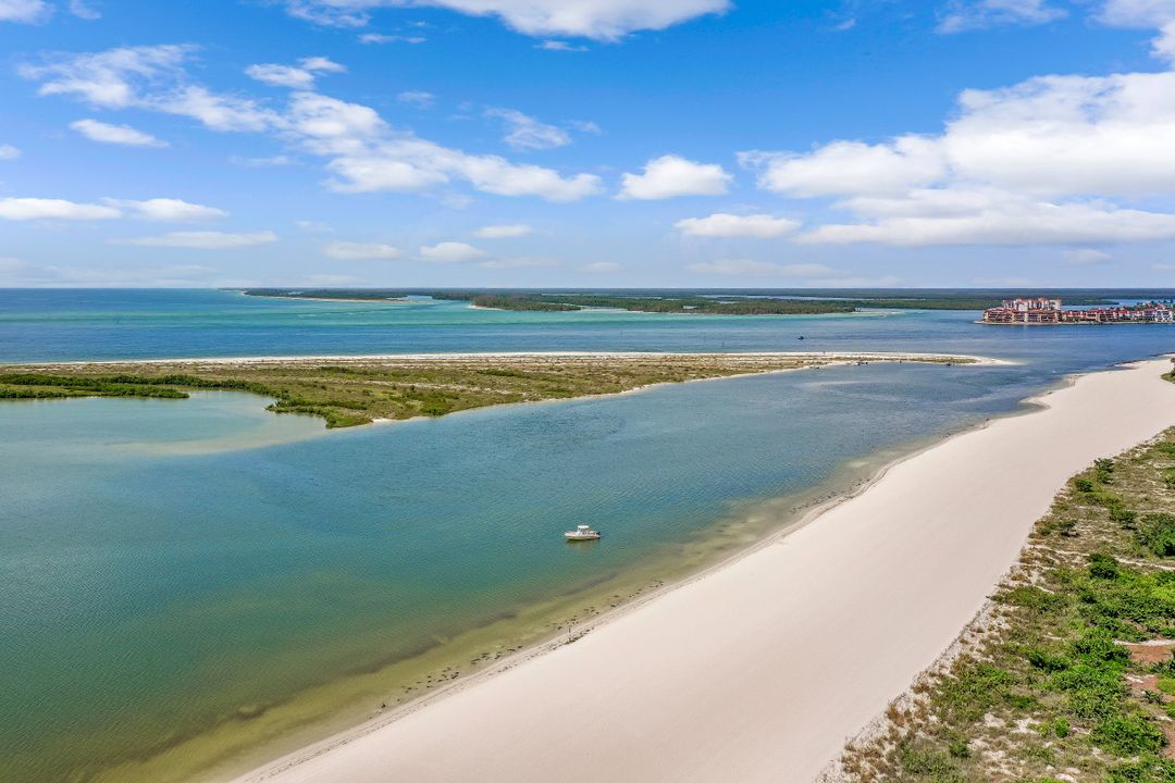 320 Wild Orchid Ln, Marco Island, FL 34145