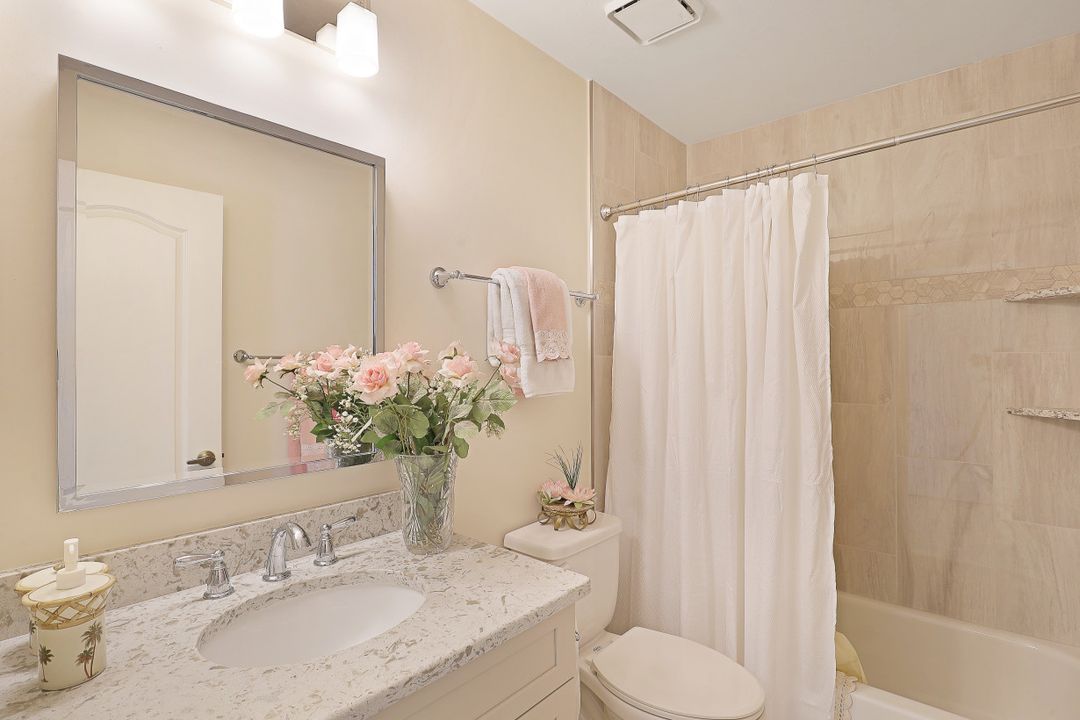 511 Ibis Way, Naples, FL 34110