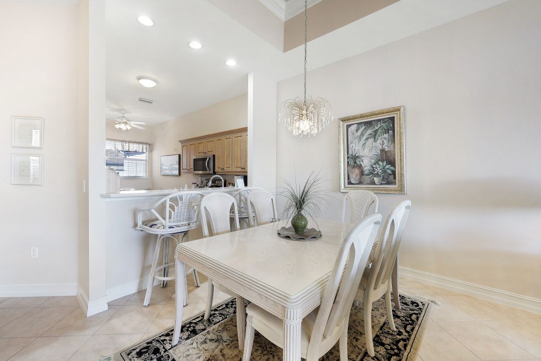 8062 Sanctuary Dr #2, Naples, FL 34104