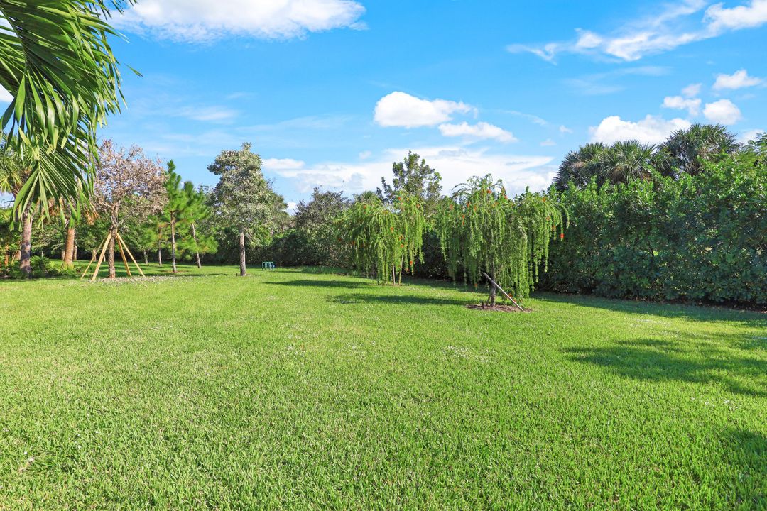 3244 Tavolara Ln, Naples, FL 34114