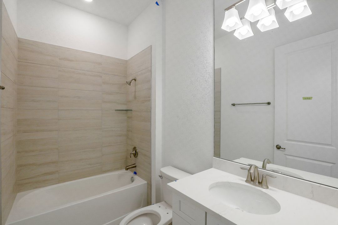 3154 Heather Glen Ct, Naples, FL 34114