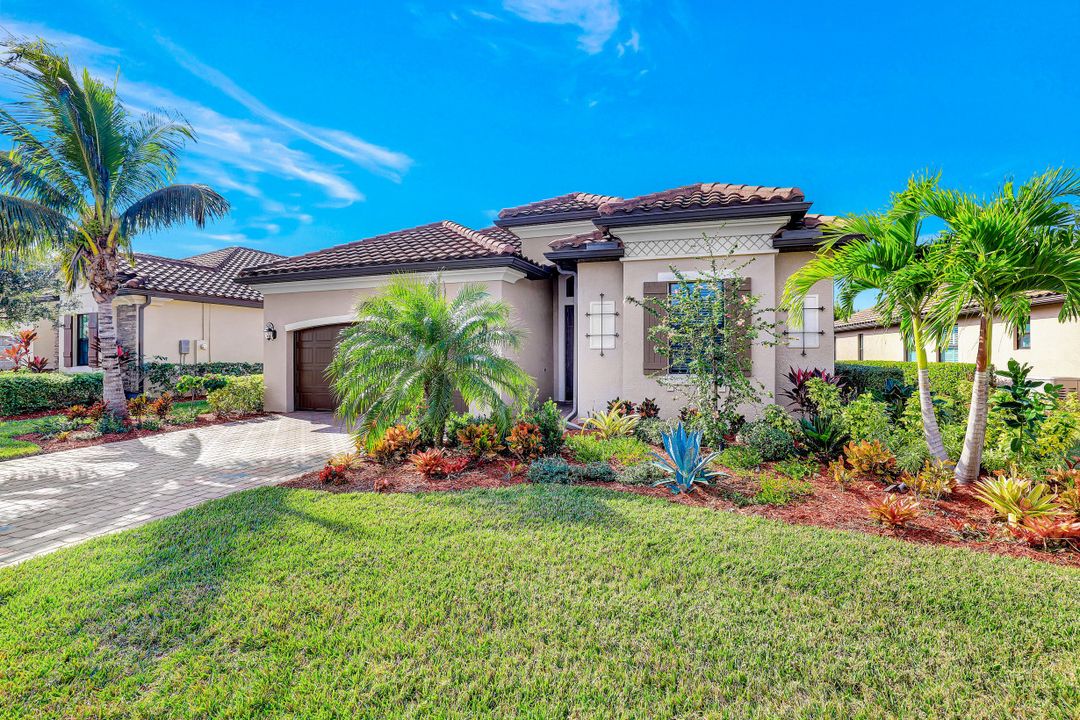 28692 Derry Ct, Bonita Springs, FL 34135