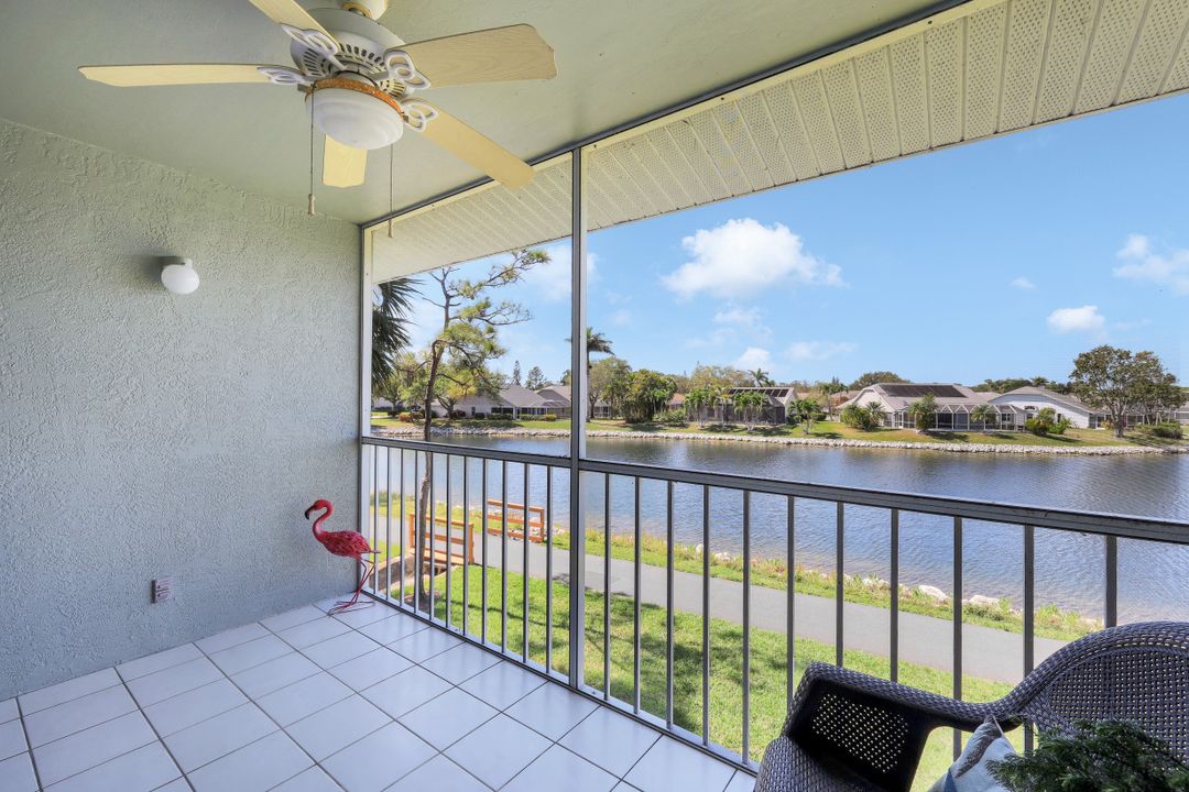 810 New Waterford Dr #201, Naples, FL 34104