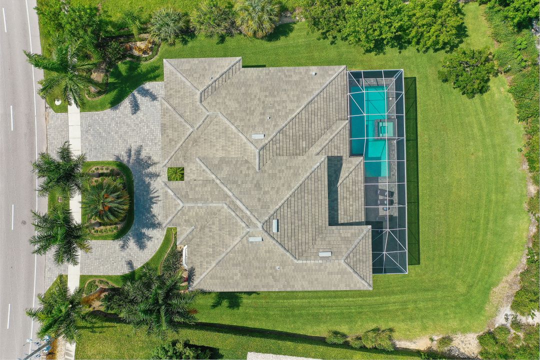 671 S Barfield Dr, Marco Island, FL 34145