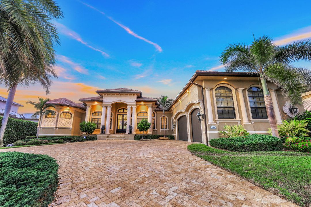 830 W Copeland Dr, Marco Island, FL 34145