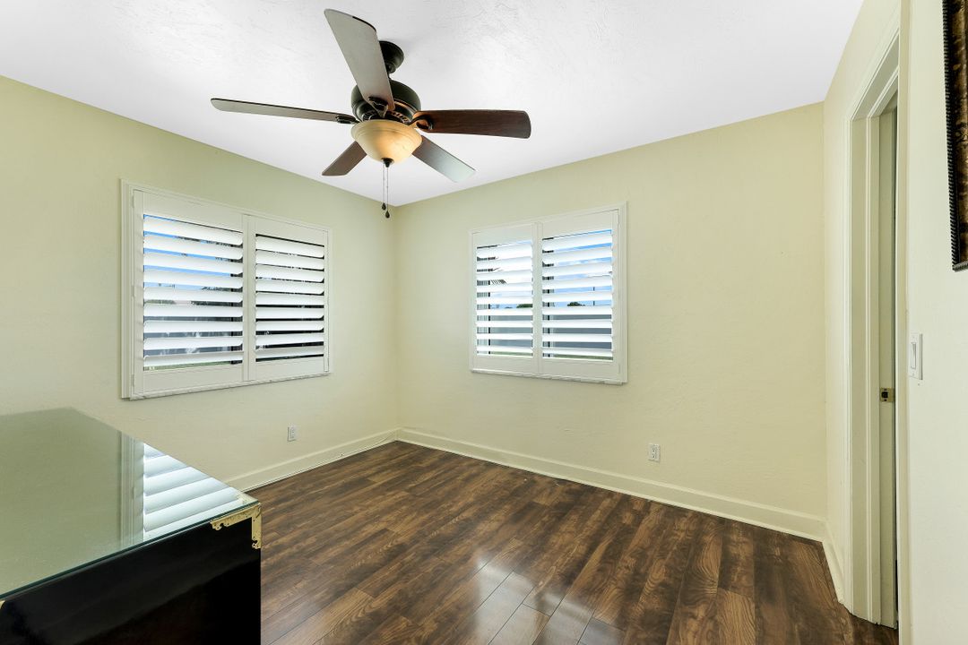 5 SE 20th Pl, Cape Coral, FL 33990