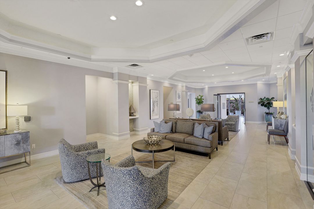 6000 Pelican Bay Blvd #801, Naples, FL 34108