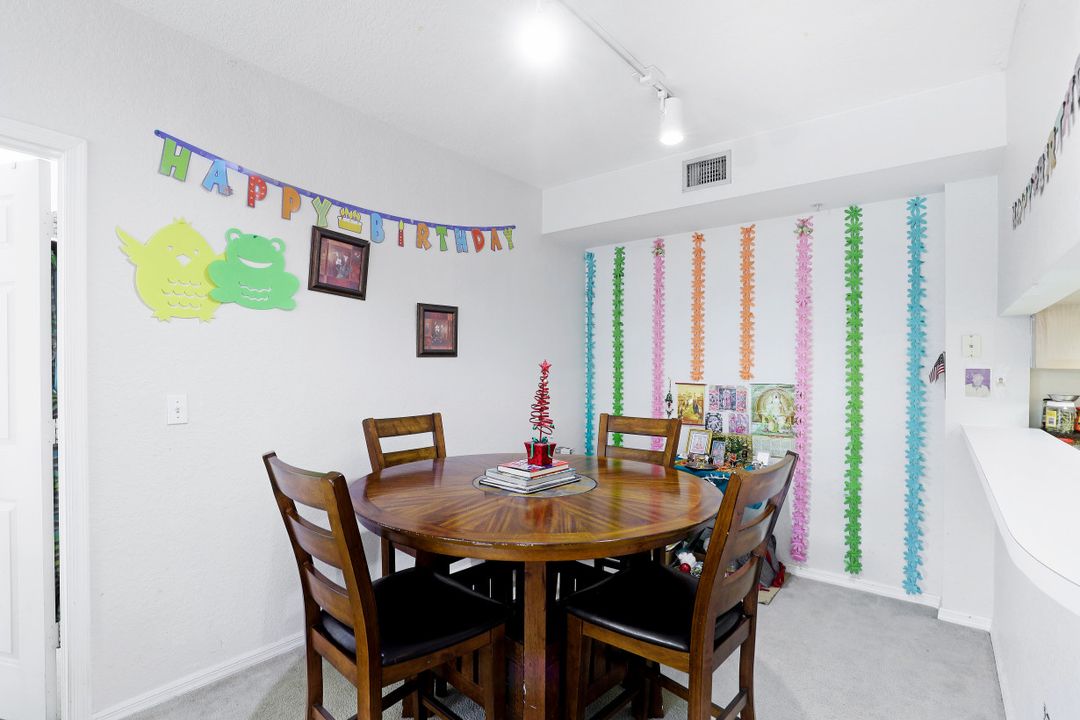 6401 Aragon Way #205, Fort Myers, FL 33966