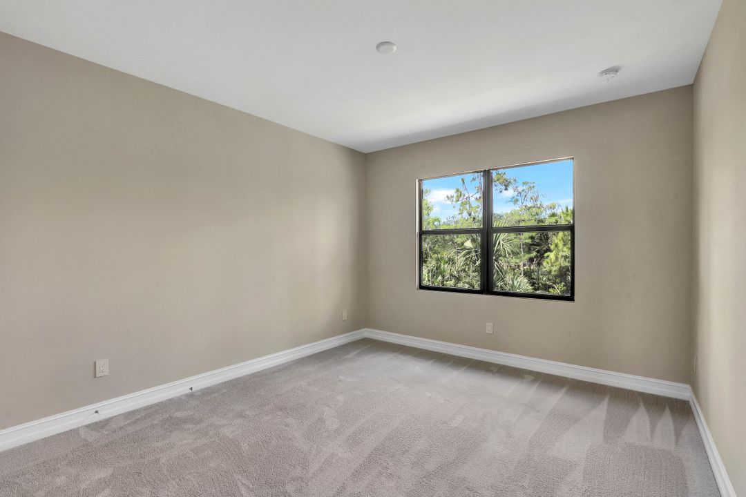 7635 Morgan Way, Naples, FL 34119