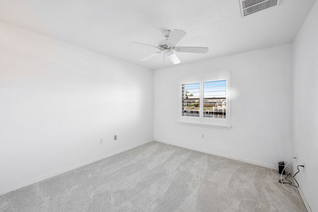 562 Andora Dr, Punta Gorda, FL 33950