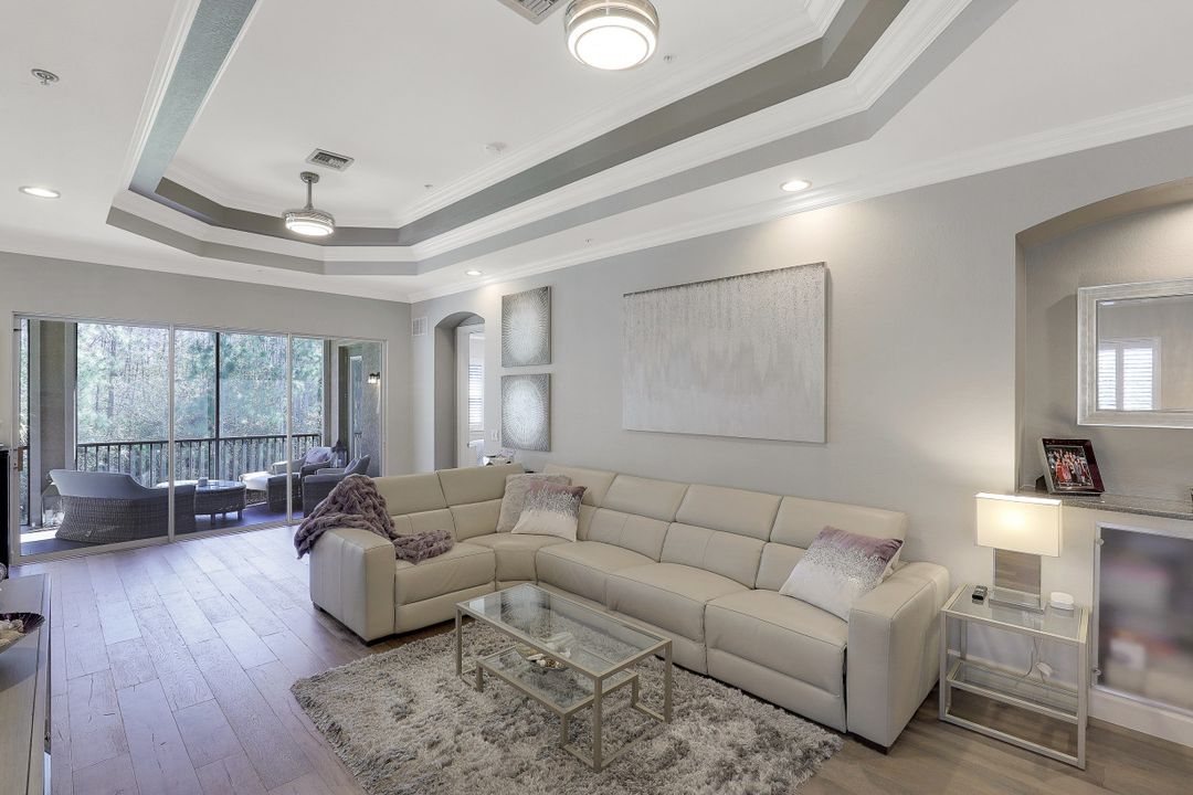 9512 Ironstone Terrace #201, Naples, FL 34120