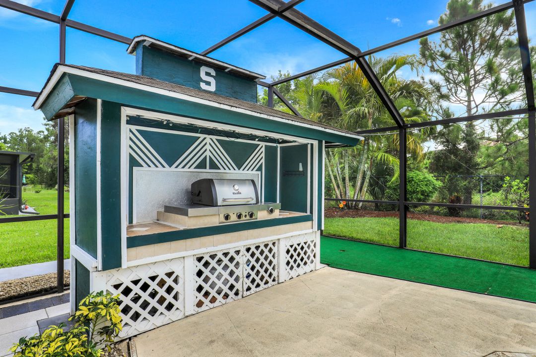 10355 St Patrick Ln, Bonita Springs, FL 34135