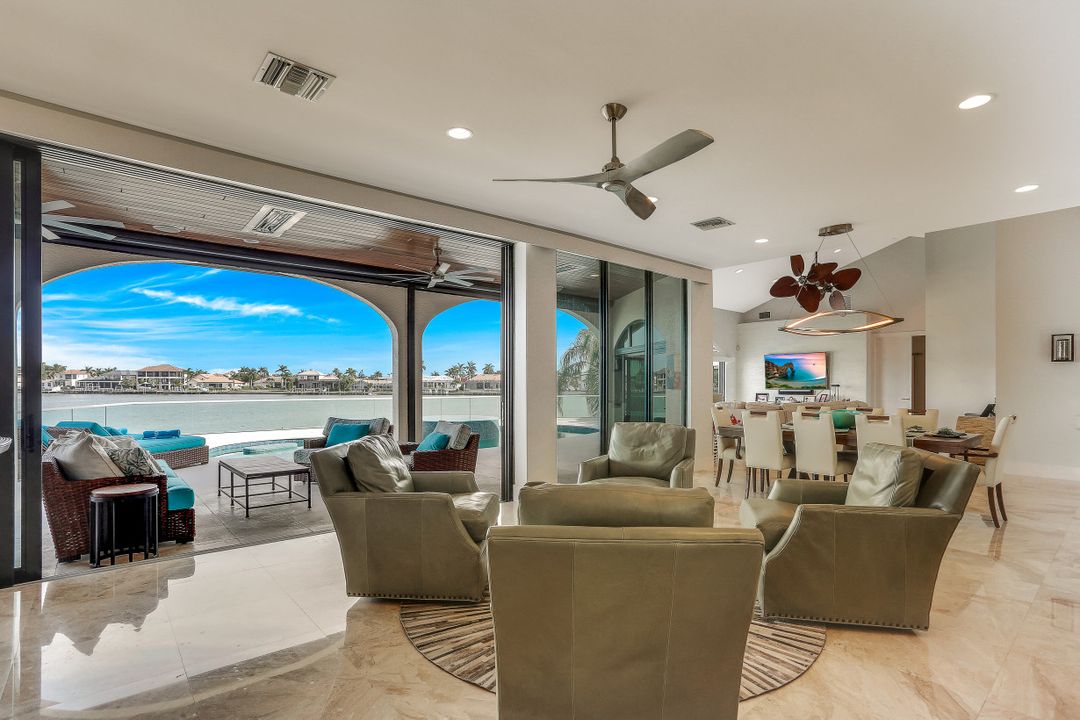 495 Thorpe Ct, Marco Island, FL 34145