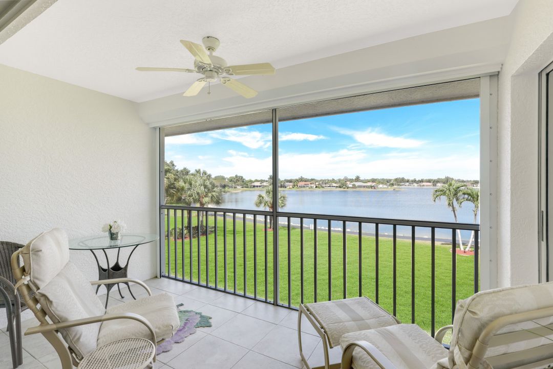 517 Mardel Dr #208, Naples, FL 34104