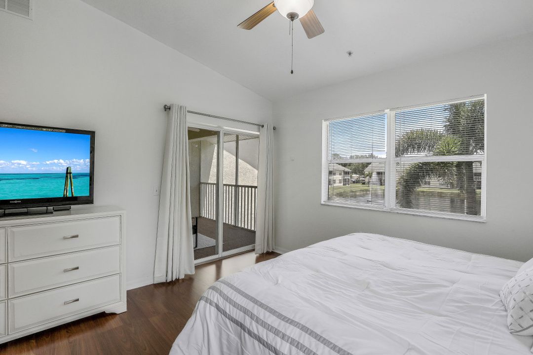 4910 Cougar Ct N #205, Naples, FL 34109