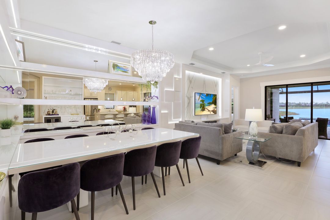 9400 Montelanico Loop, Naples, FL 34119