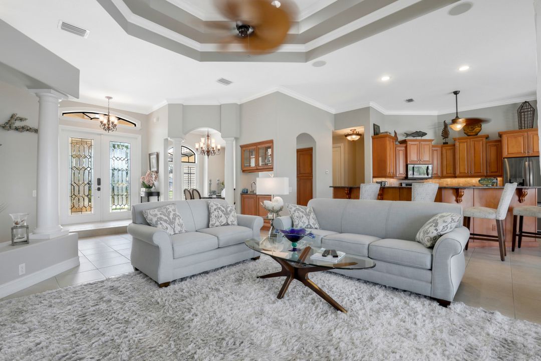 2227 SW 54th Ln, Cape Coral, FL 33914