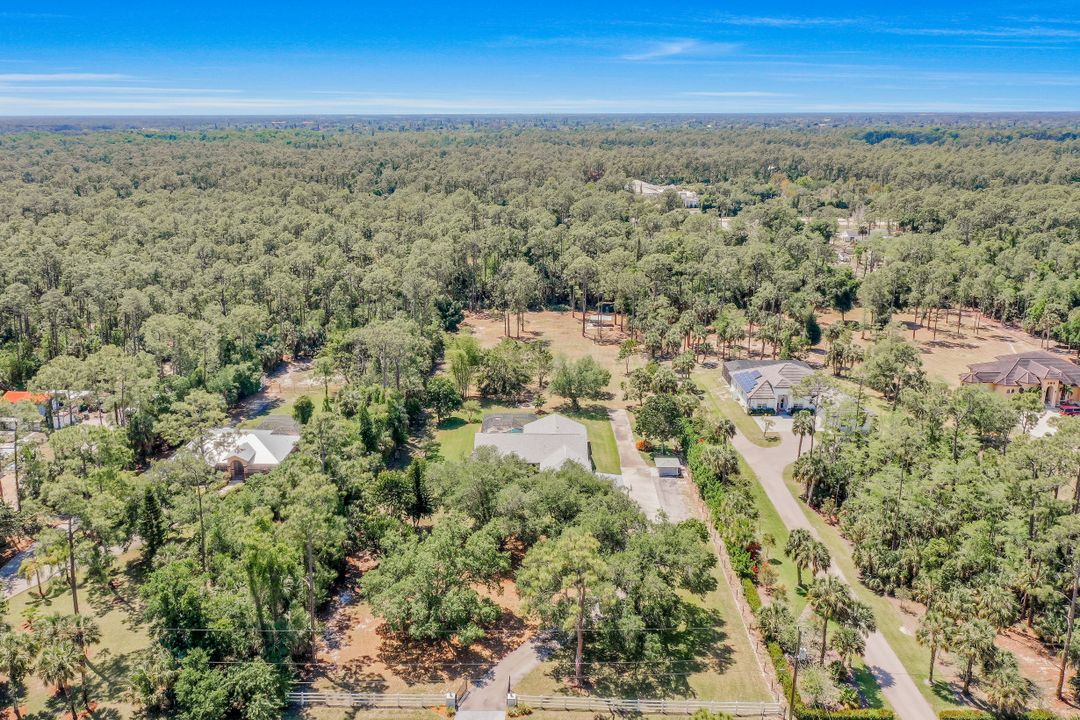 4530 7th Ave SW, Naples, FL 34119