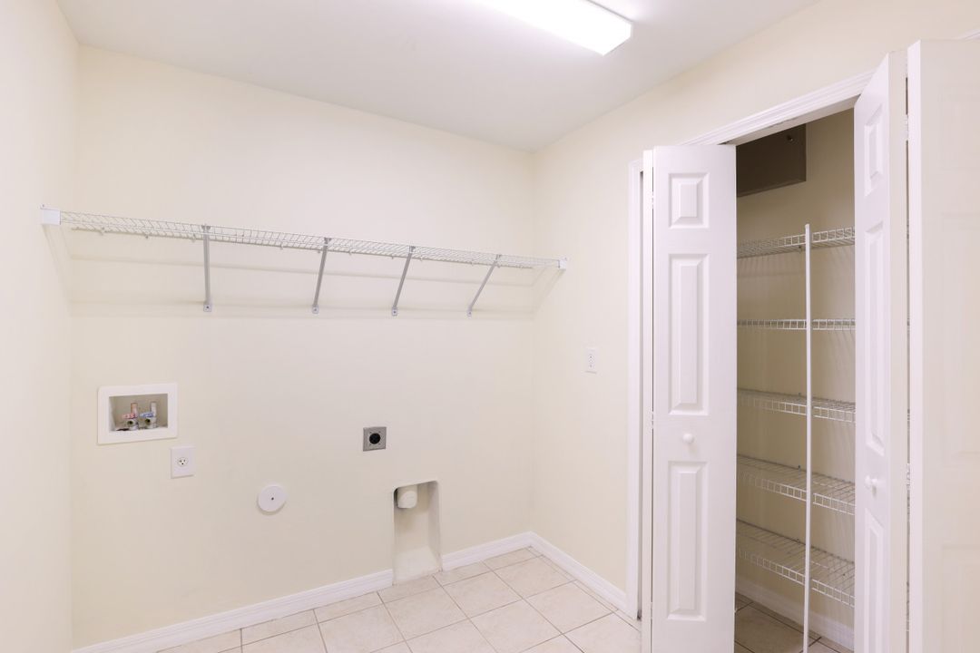 3319 9th St W, Lehigh Acres, FL 33971