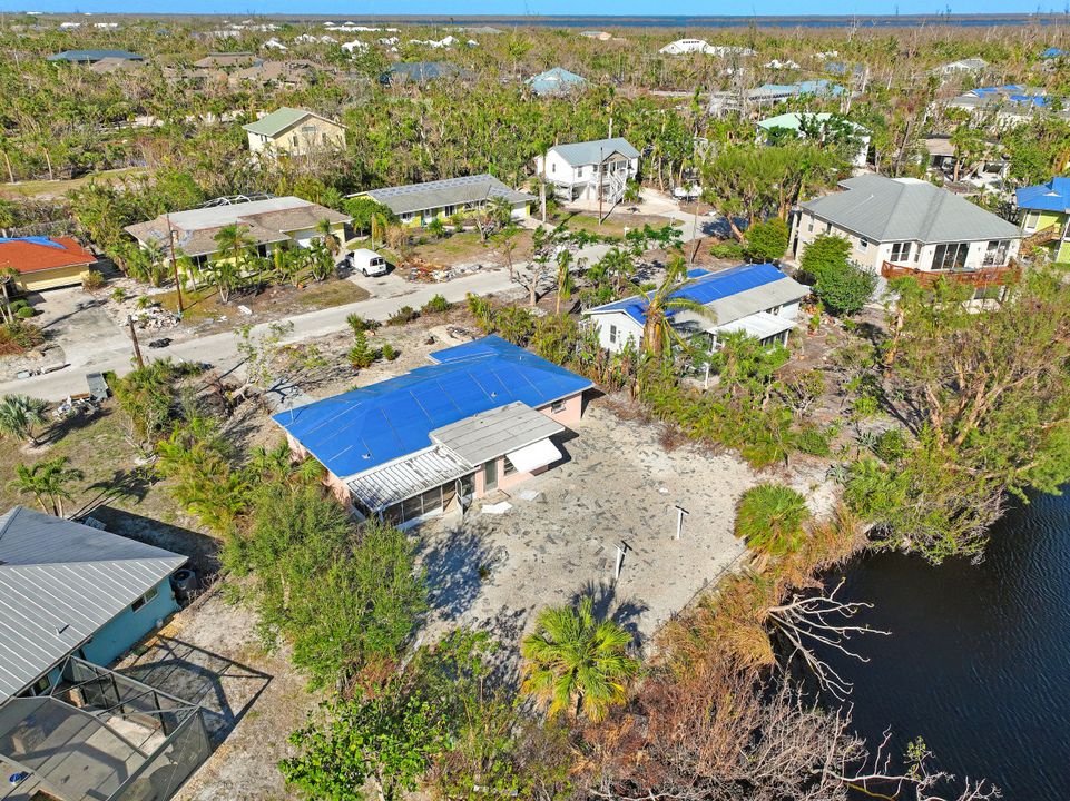 1977 Roseate Ln, Sanibel, FL 33957