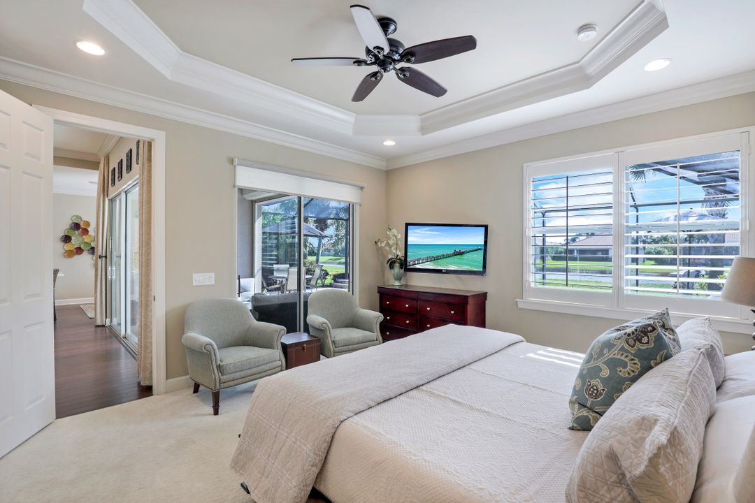 9447 Quarry Dr, Naples, FL 34120