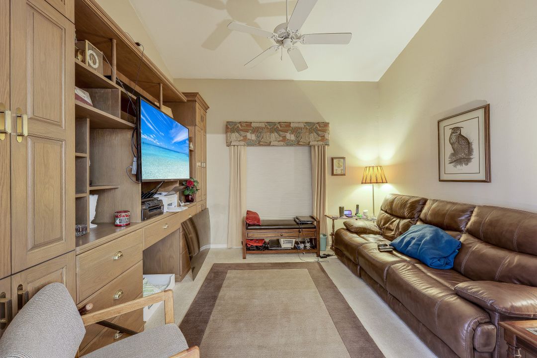 17581 Fan Palm Ct, North Fort Myers, FL 33917