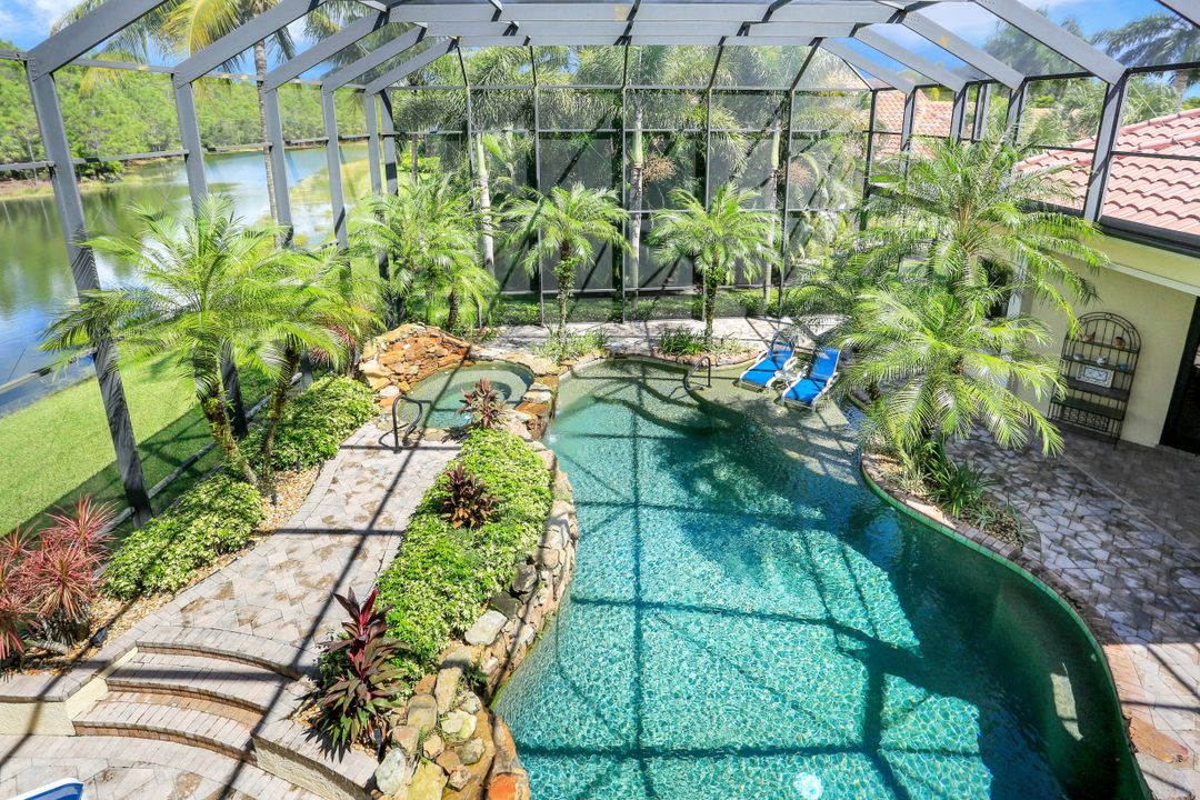 9381 Lakebend Preserve Ct, Estero, FL 34135