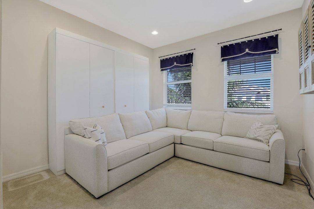 2344 Sheen Ln #305, Naples, FL 34120