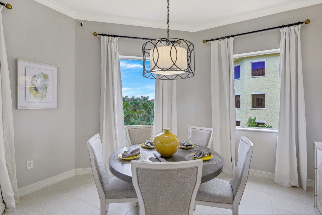 2738 Tiburon Blvd E #B-406, Naples, FL 34109