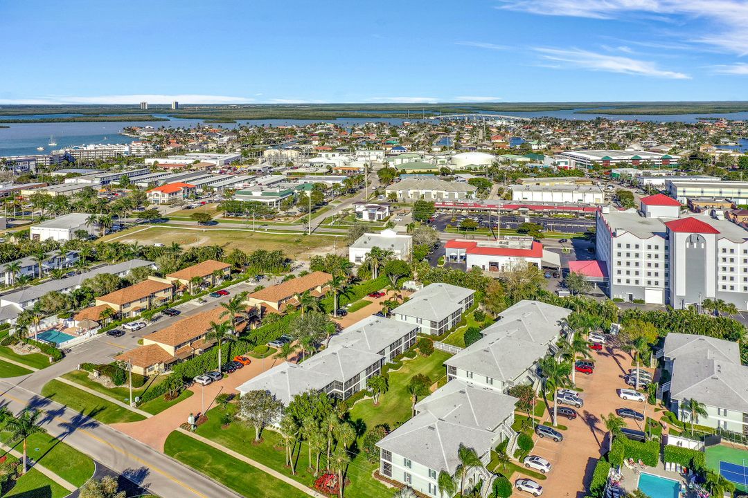 711 W Elkcam Cir #126, Marco Island, FL 34145