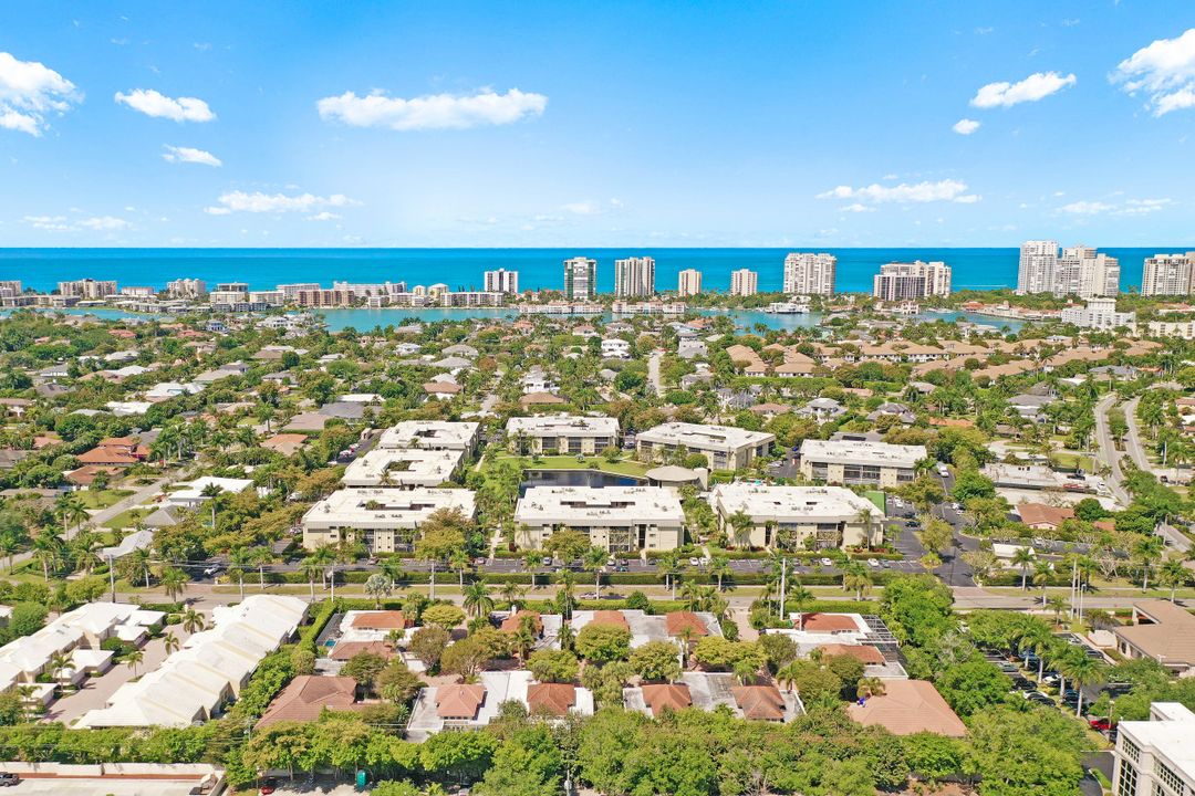 3725 Rachel Ln, Naples, FL 34103