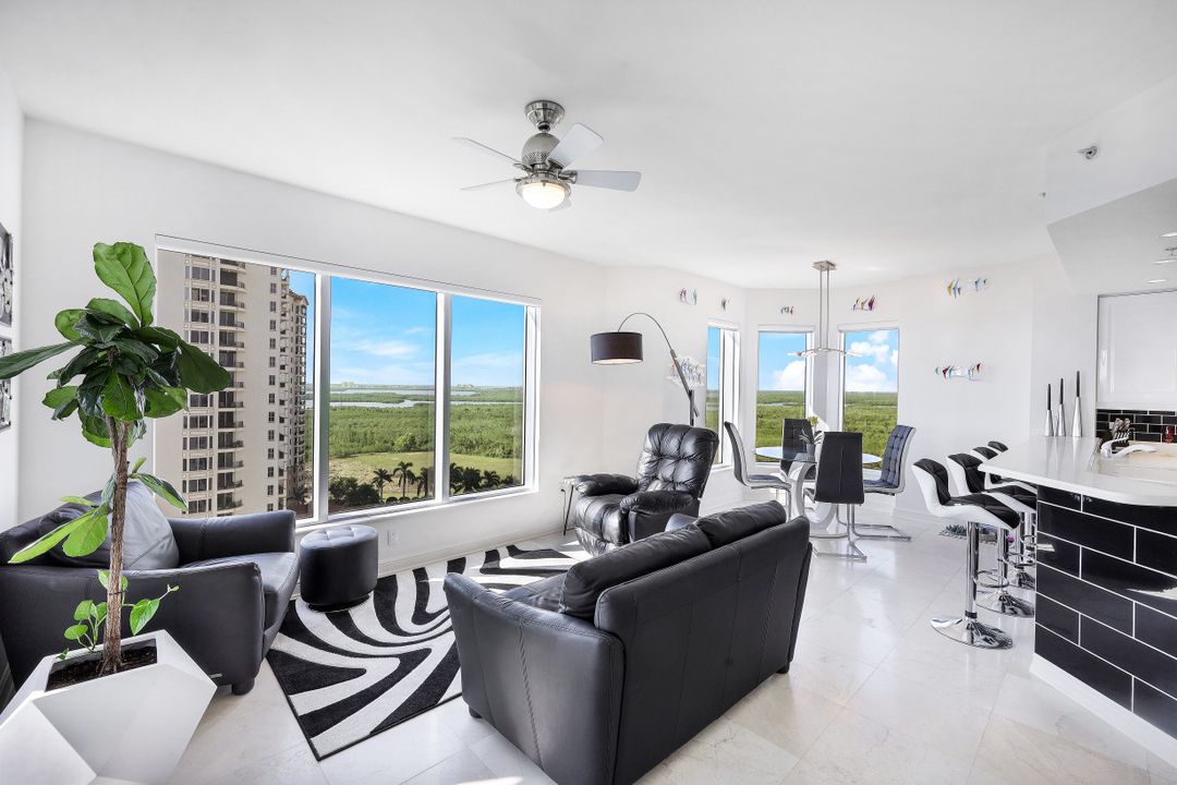 1060 Borghese Ln #1406, Naples, FL 34114