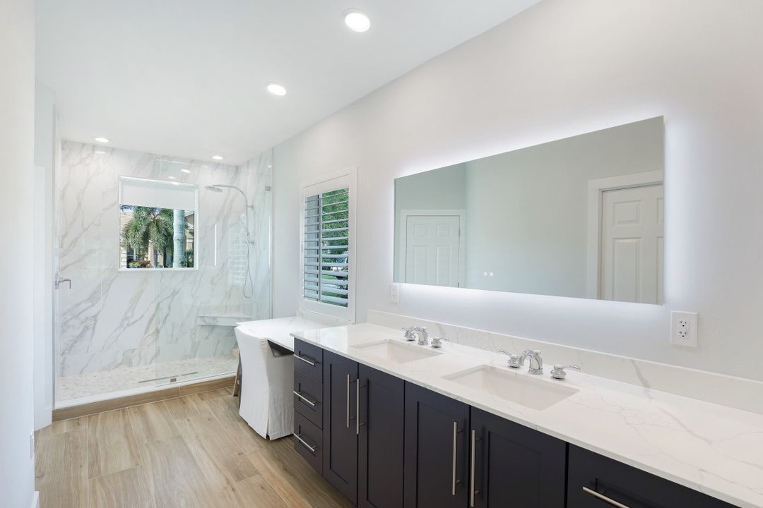 11102 Phoenix Way, Naples, FL 34119