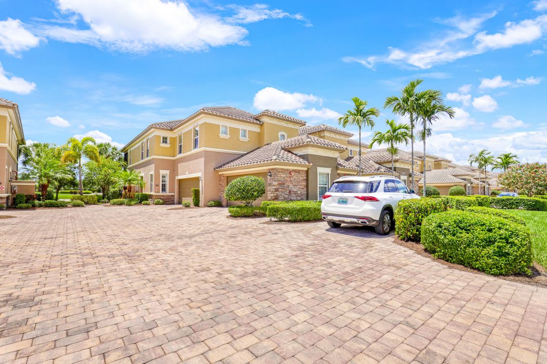 9517 Ironstone Terrace #101, Naples, FL 34120