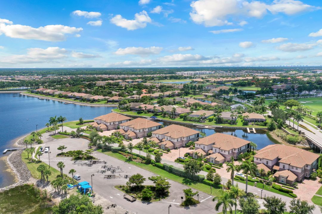 8843 Nautical Landing Cir #101, Naples, FL 34120