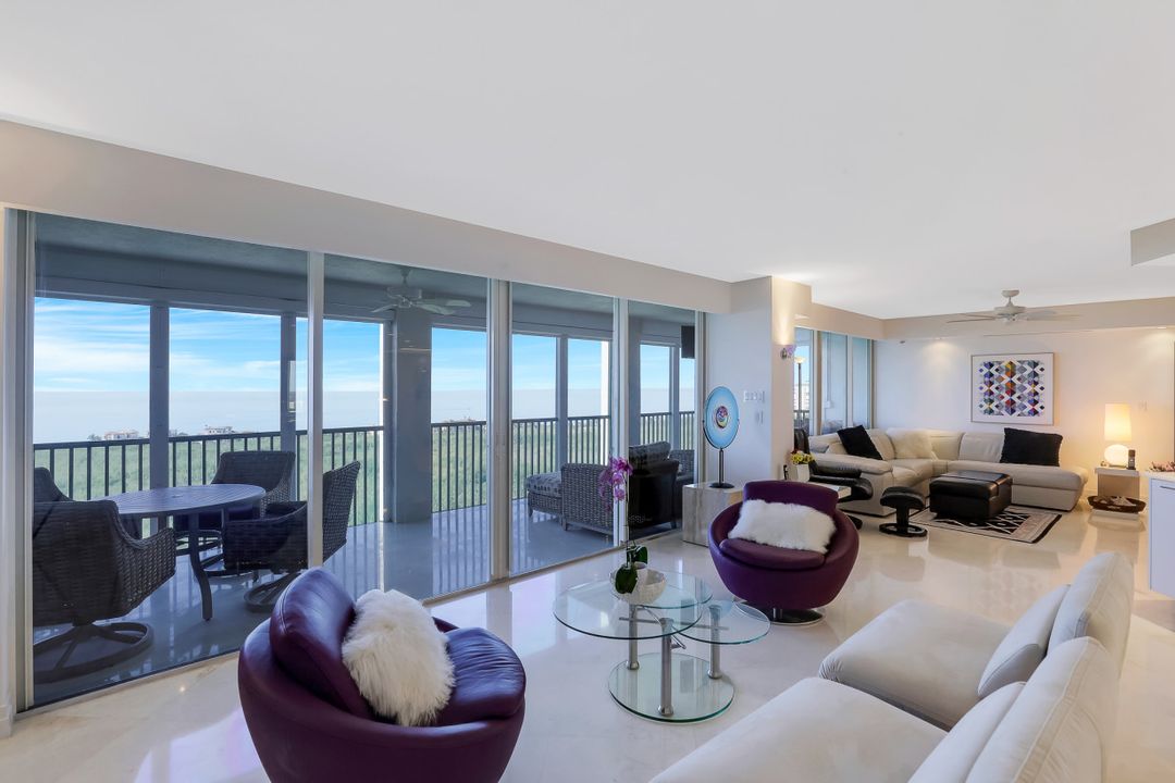 7515 Pelican Bay Blvd #21C, Naples, FL 34108